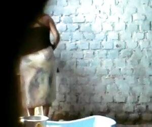 বাস্তবতা, হিন্দি সেক্সি বিএফ বাড়ীতে তৈরি,
